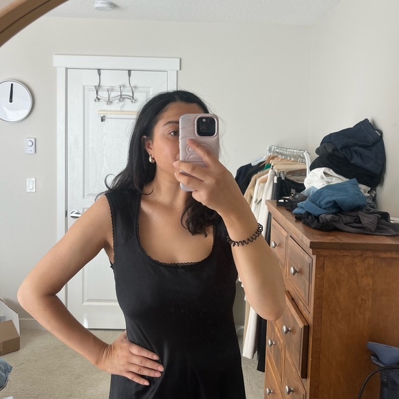 ARITZIA MAXI BLACK DRESS - Picture 1 of 7
